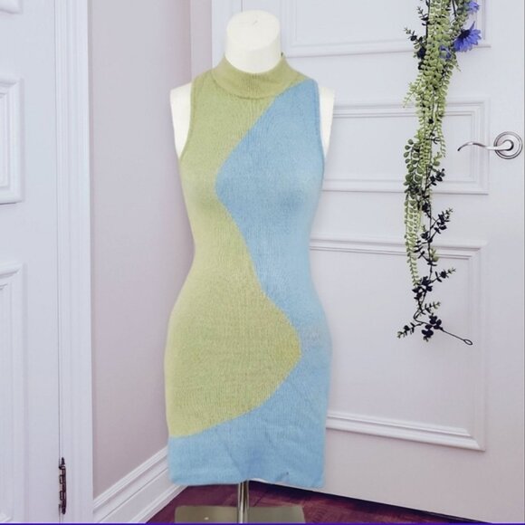 ROOM SERVICE- Mod 70's Style Retro Colorblock Sleeveless Mock Kneck Knit Dress - Picture 1 of 8